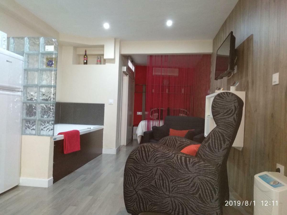 Loft "Coqueto" Rojo Lägenhet Ubrique Exteriör bild